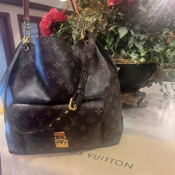 AUTHENTIC METIS HOBO LOUIS VUITTON - No longer available in stores - Picture 4 of 8